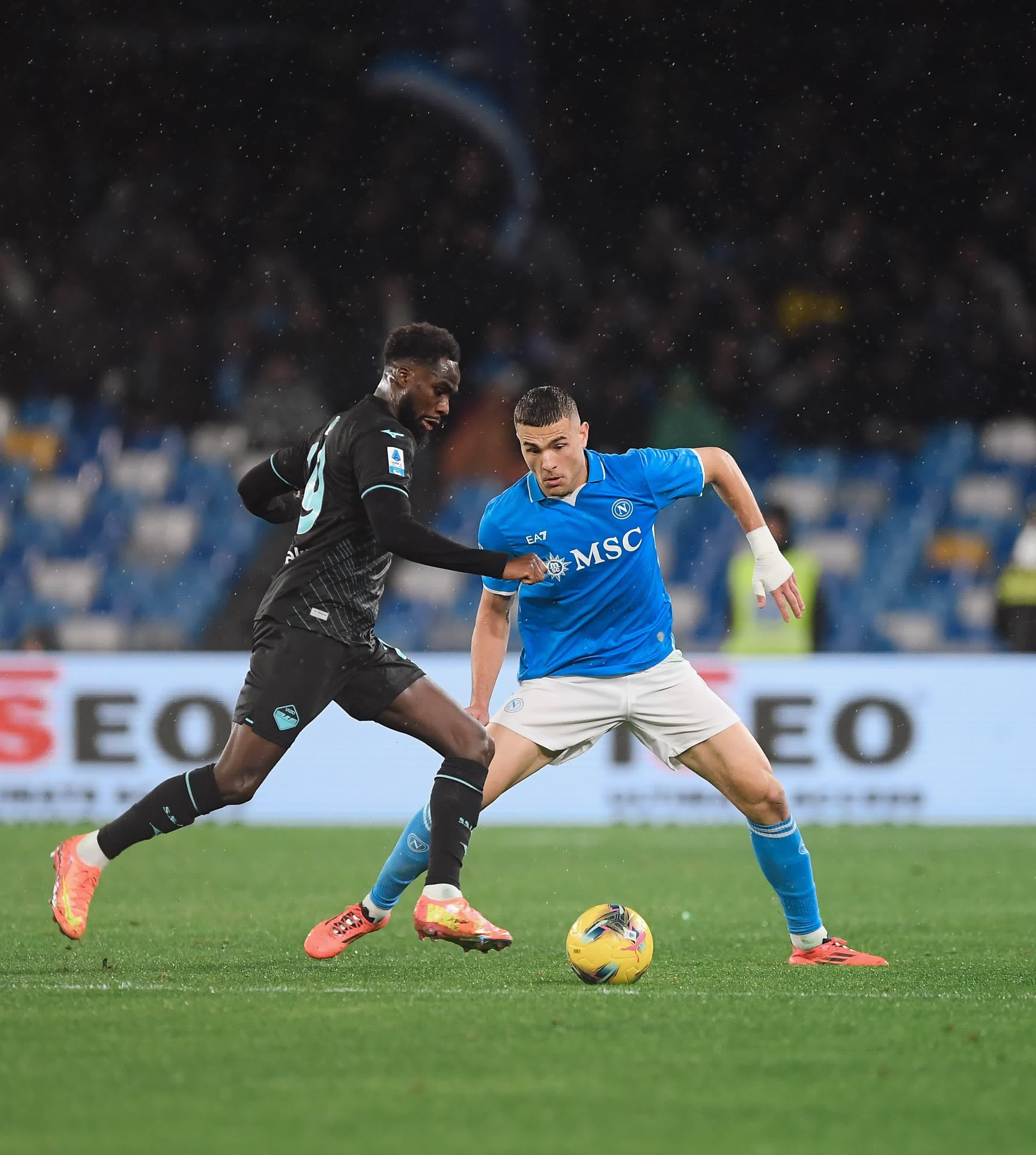 乌迪内斯迎战那不勒斯，实力对比